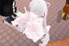 VRChat_2024-05-25_23-01-46.061_3840x2160